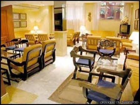 Reyes Catolicos Hotel Seville Exterior photo